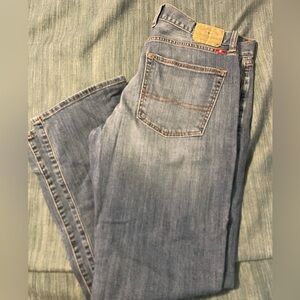 Men’s Lucky Jeans
Size: W36xL32